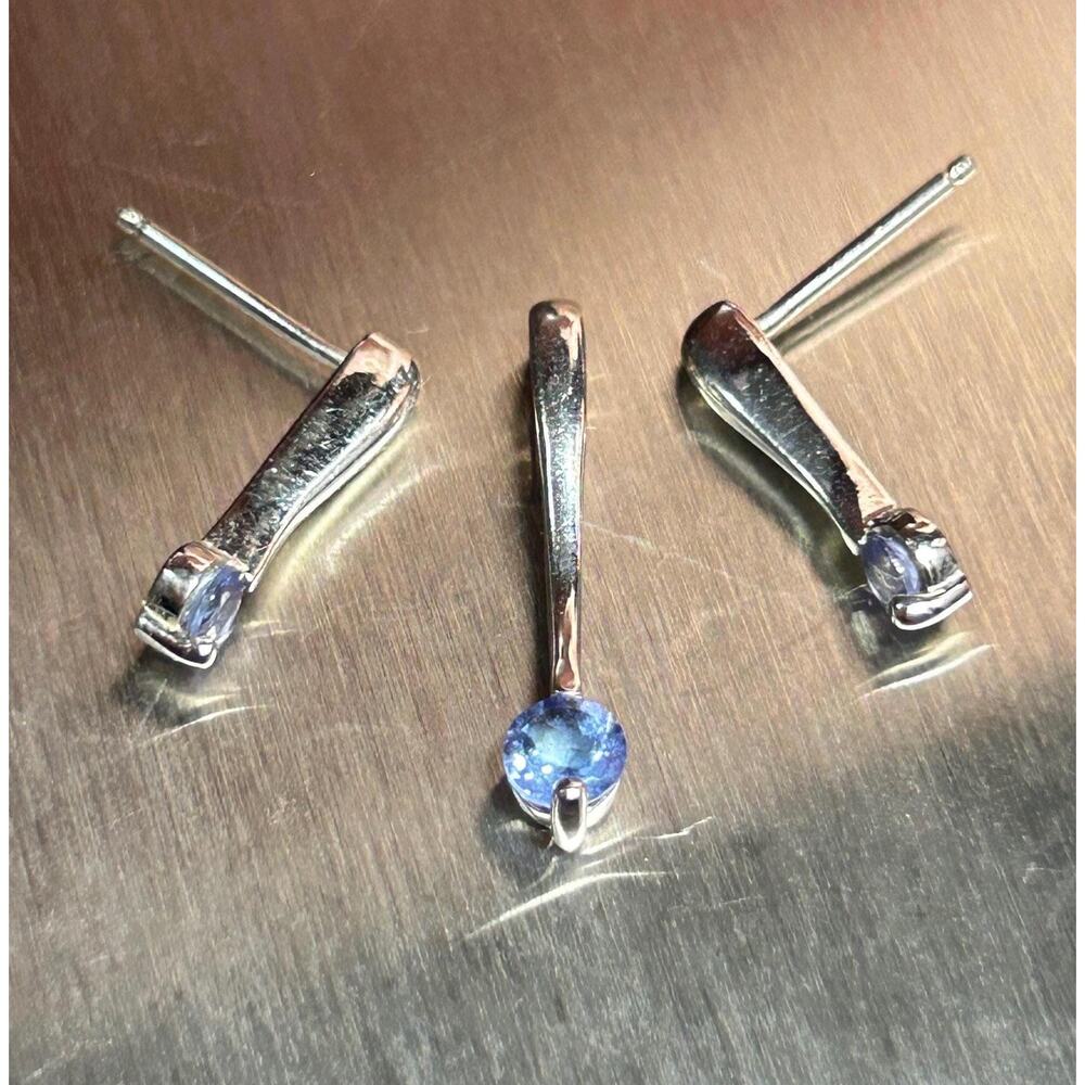 14k solid white gold genuine tanzanite gemstone bar drop earrings pendant